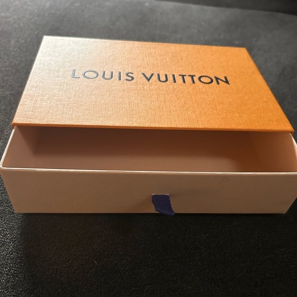 Louis Vuitton Orange Box - Picture 3 of 3